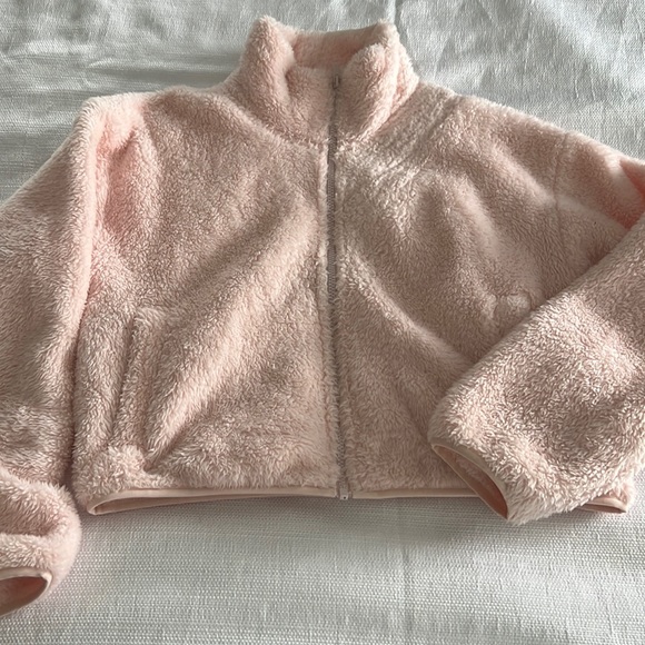 Jackets & Blazers - Aritzia Sunday Best, cozy fleece jacket